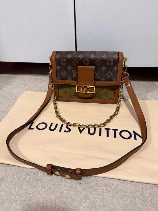 Louis Vuitton Handbags - Authentic Louis Vuitton Dauphine MM